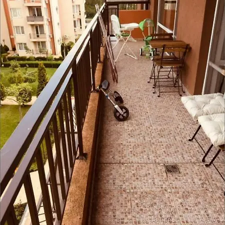 Daire Apartments *